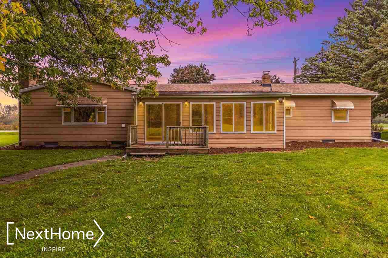 7385 North Linden Road Mount Morris, MI 48458 - Photo 6 of 40 50057389-5.JPG