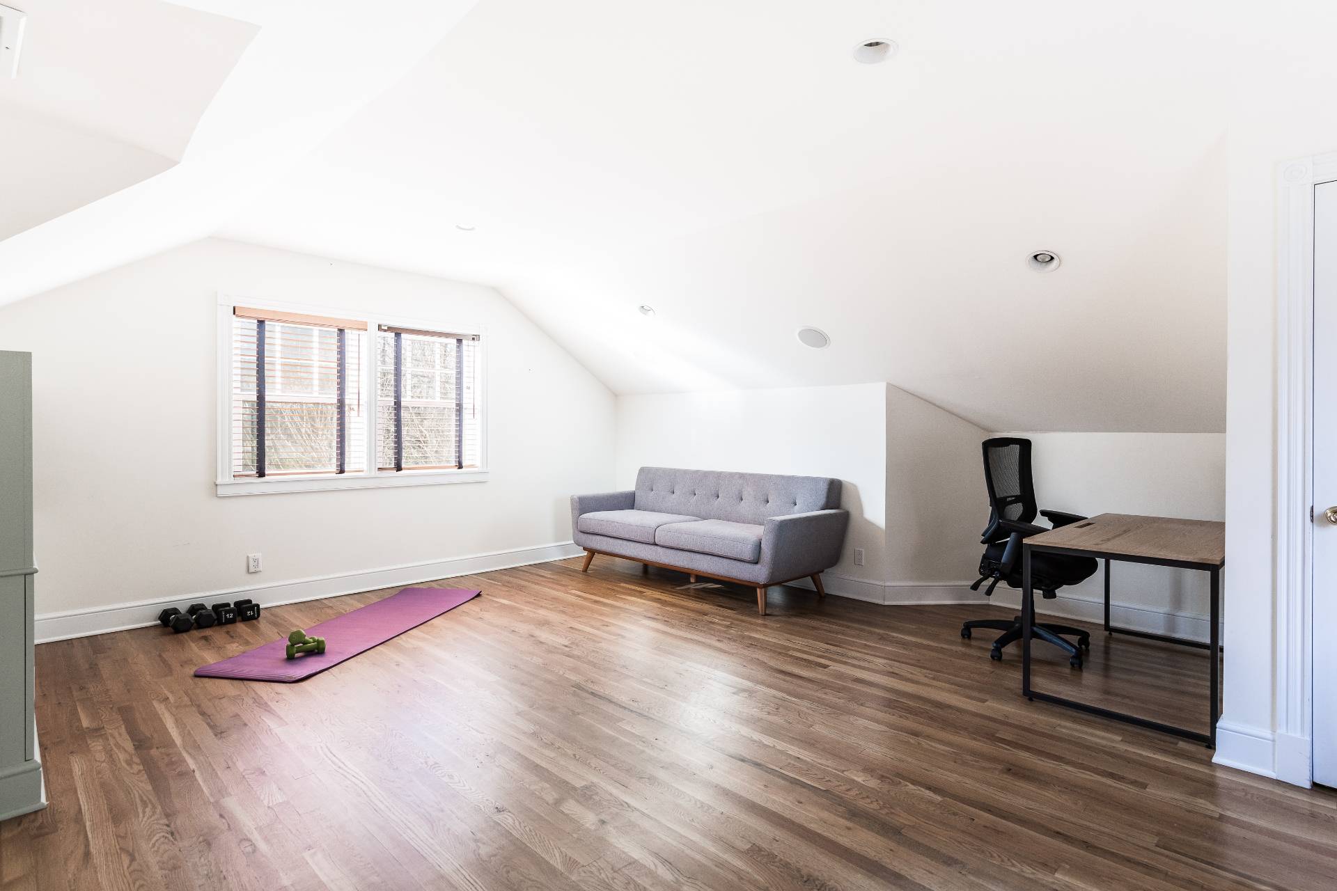 5 Mill Path Bridgehampton, NY 11963 - Photo 18 of 30 a living room with furniture and a wooden floor