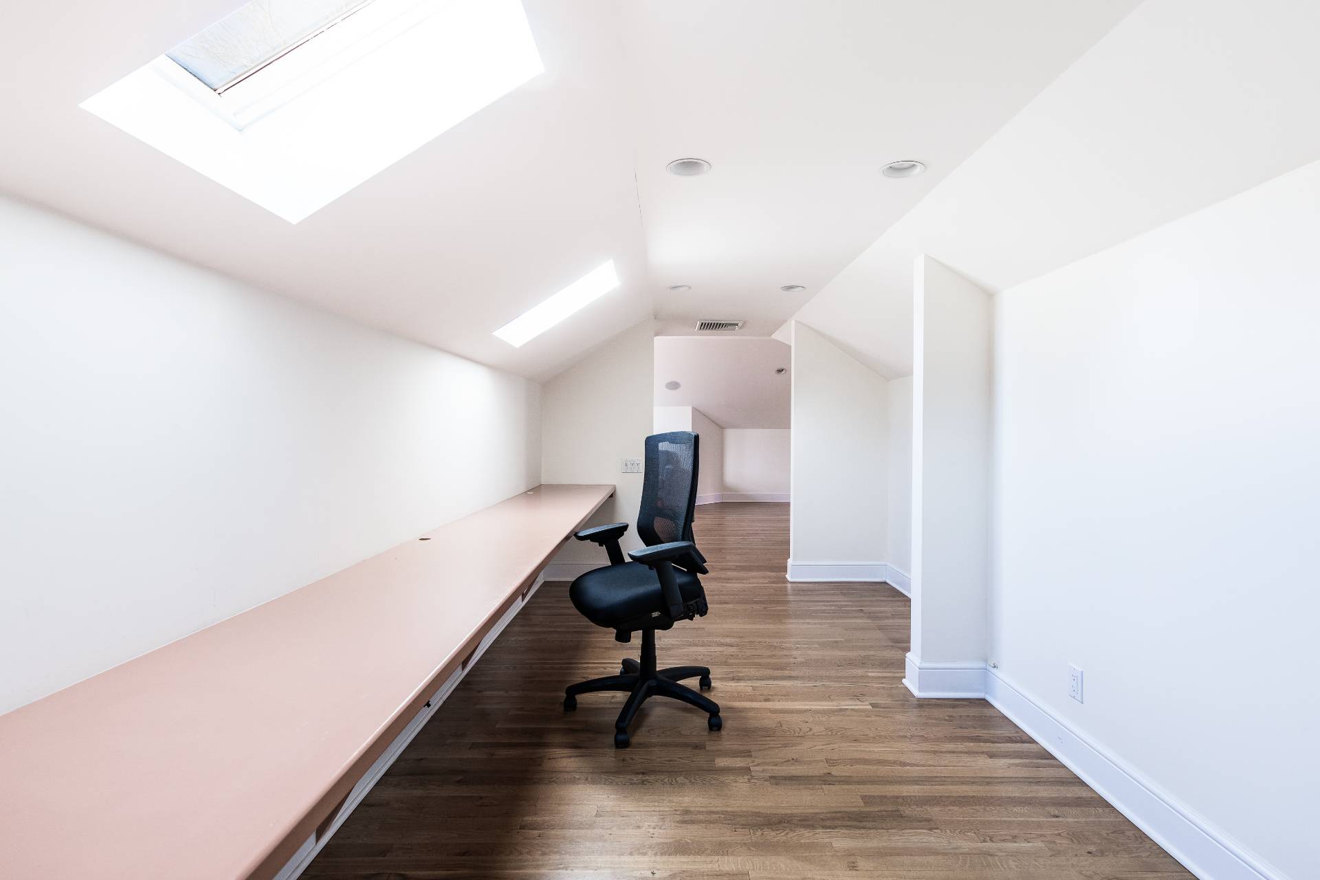 5 Mill Path Bridgehampton, NY 11963 - Photo 22 of 30 a view of workspace with wooden floor