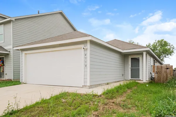 $1,800 | 4110 Cross Current, San Antonio, TX 78223