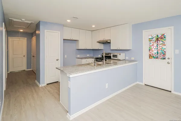 $1,800 | 4110 Cross Current, San Antonio, TX 78223