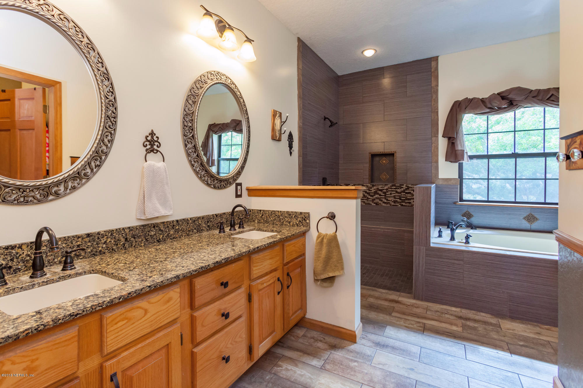 17111 Buckskin Road Hilliard, FL 32046 - Photo 32 of 72 32 master bath