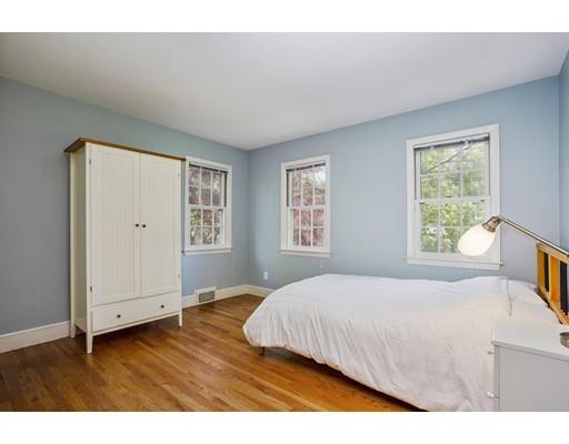 92 Concord Road Longmeadow, MA 01106 - Photo 18 of 27 Gallery Image 18