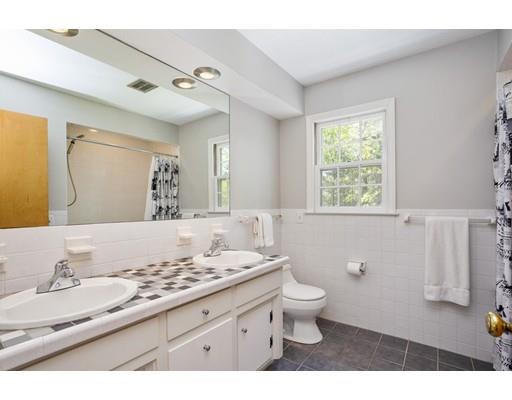 92 Concord Road Longmeadow, MA 01106 - Photo 22 of 27 Gallery Image 22
