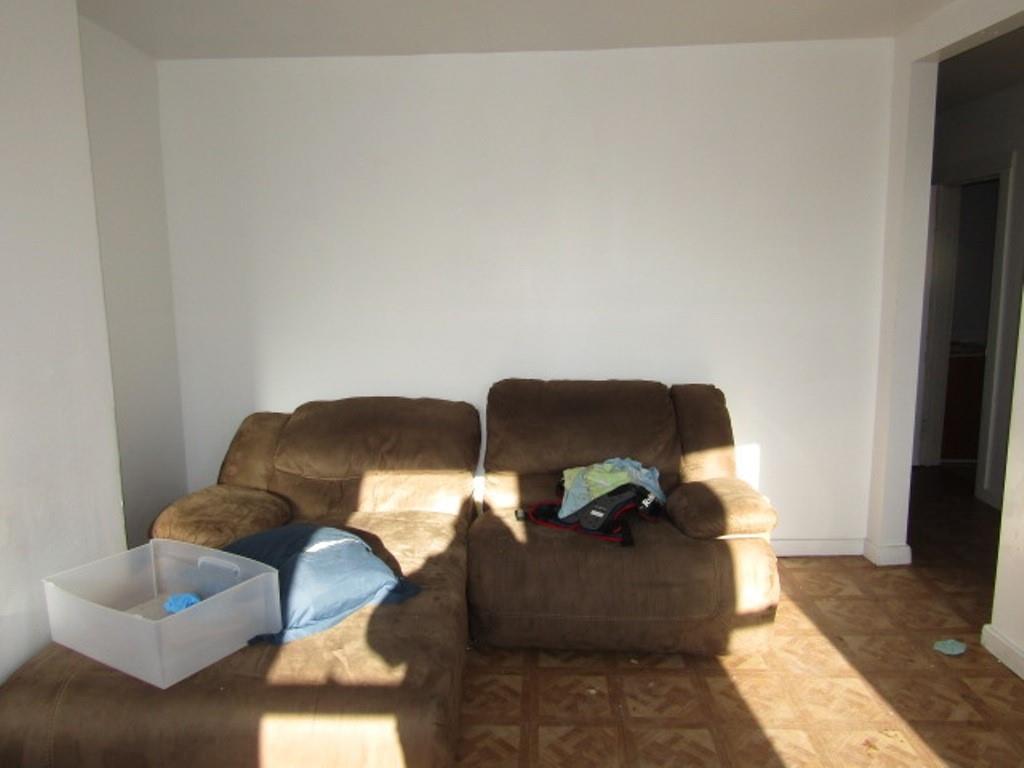 501 9th Street Freedom, PA 15042 - Photo 7 of 25 a living room with furniture