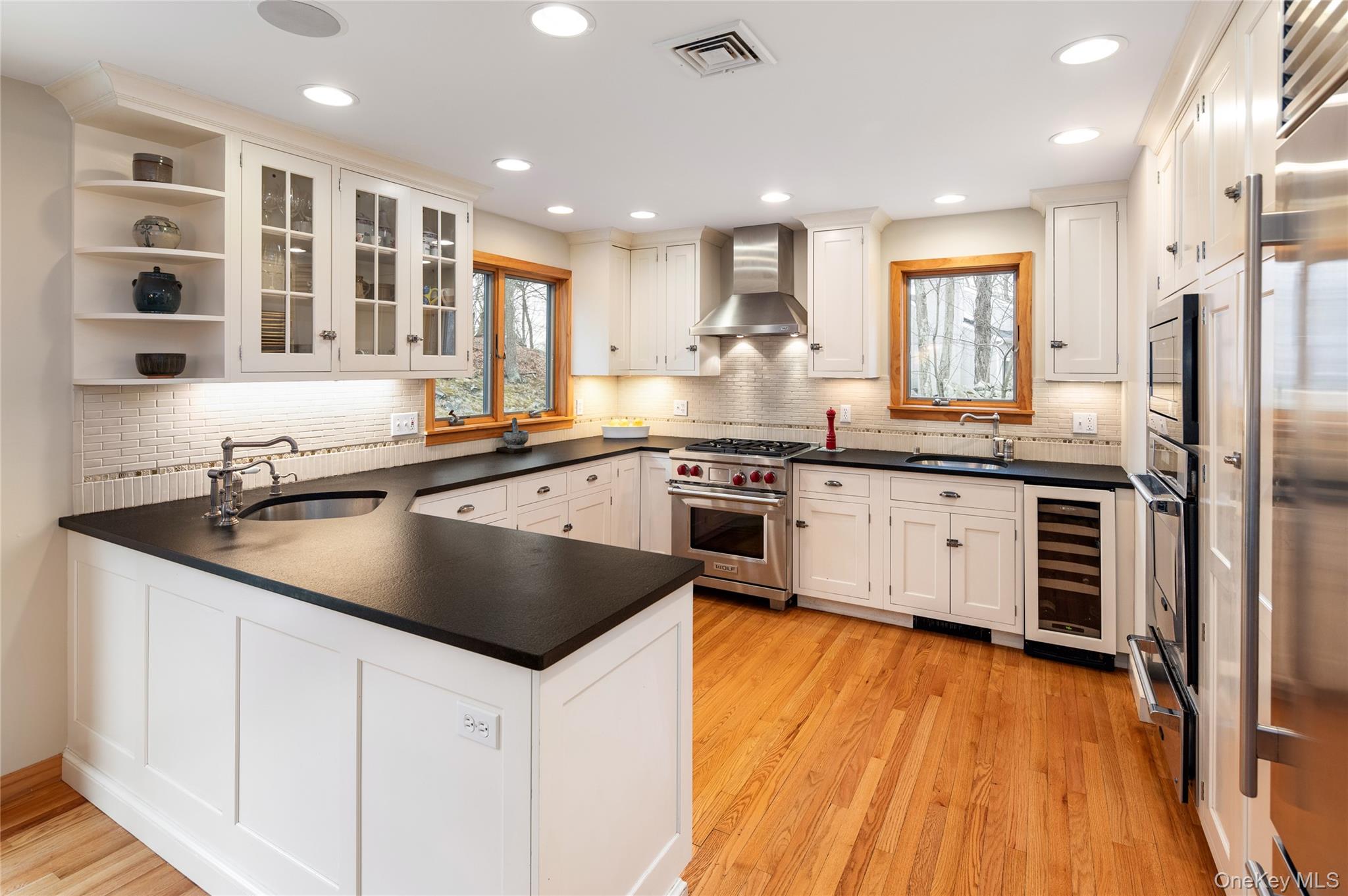 46 Oregon Road Armonk, NY 10504 - Photo 10 of 34