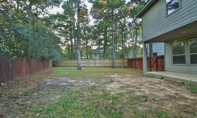 $2,250 | 11 Aquiline Oaks Place, The Woodlands, TX 77382