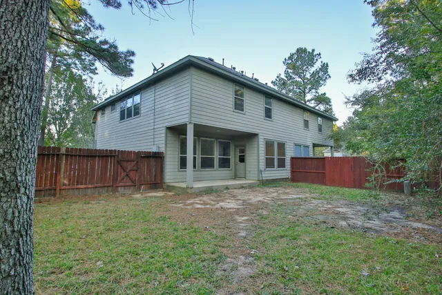 $2,250 | 11 Aquiline Oaks Place, The Woodlands, TX 77382