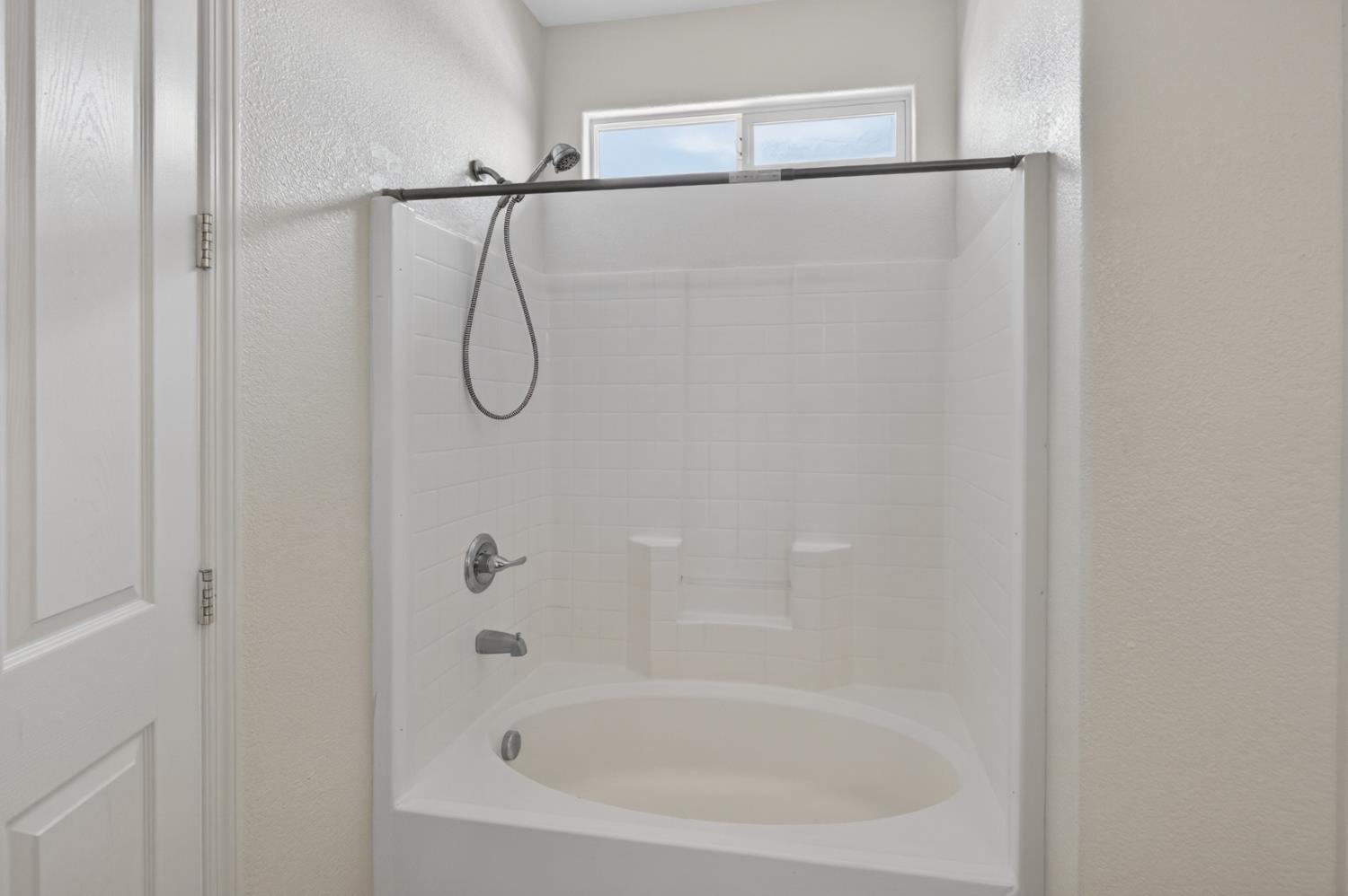 9234 Rushing Creek Way Elk Grove, CA 95624 - Photo 40 of 63