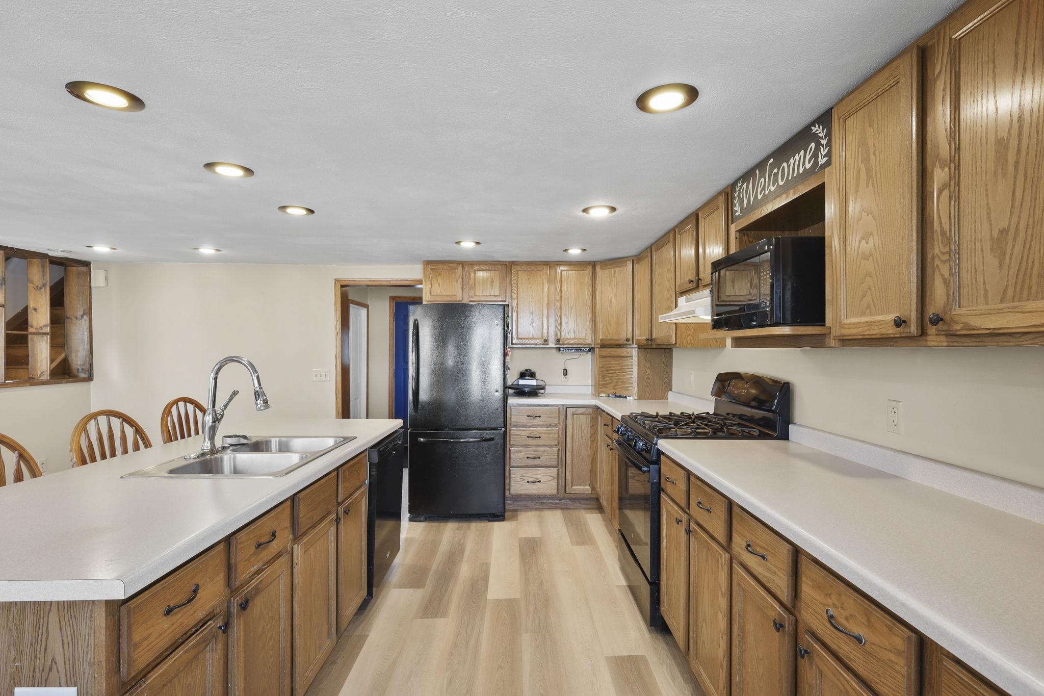 111 West Main Street Dane, WI 53529 - Photo 16 of 39