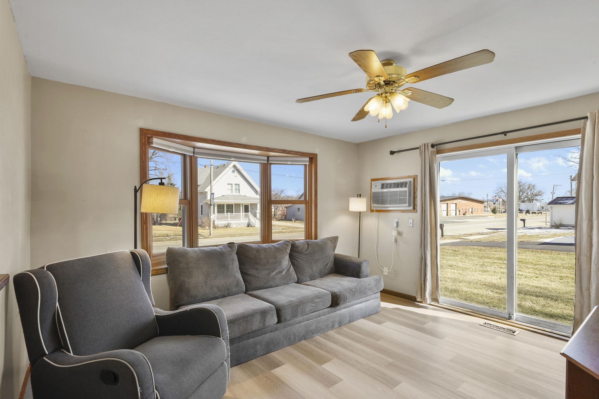 111 West Main Street Dane, WI 53529 - Photo 10 of 39