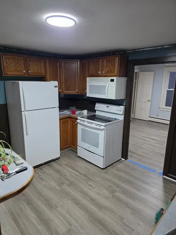 $1,750 | 8 Racicot Avenue, Unit 2, Webster, MA 01570