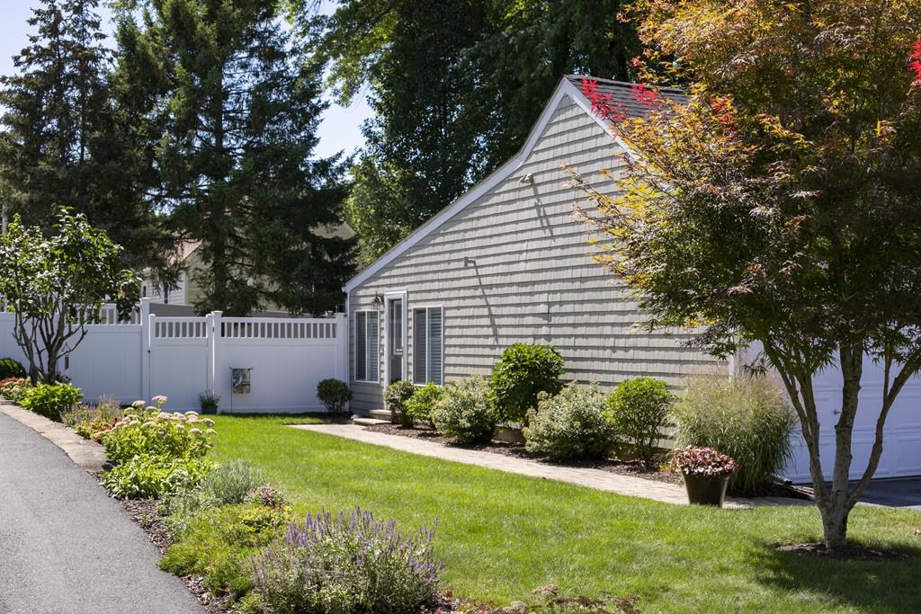69 Warwick Street, Unit 69 Woonsocket, RI 02895 - Photo 4 of 35 Gallery Image 4