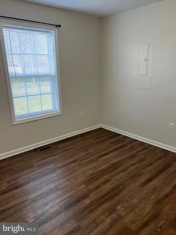 $1,500 | 189 Neptune Way, Bunker Hill, WV 25413