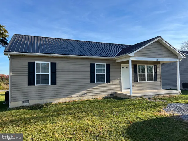 $1,500 | 189 Neptune Way, Bunker Hill, WV 25413