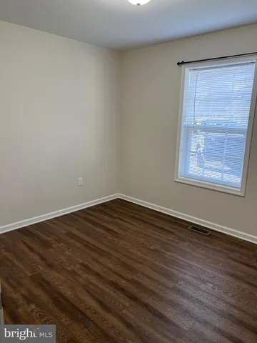 $1,500 | 189 Neptune Way, Bunker Hill, WV 25413