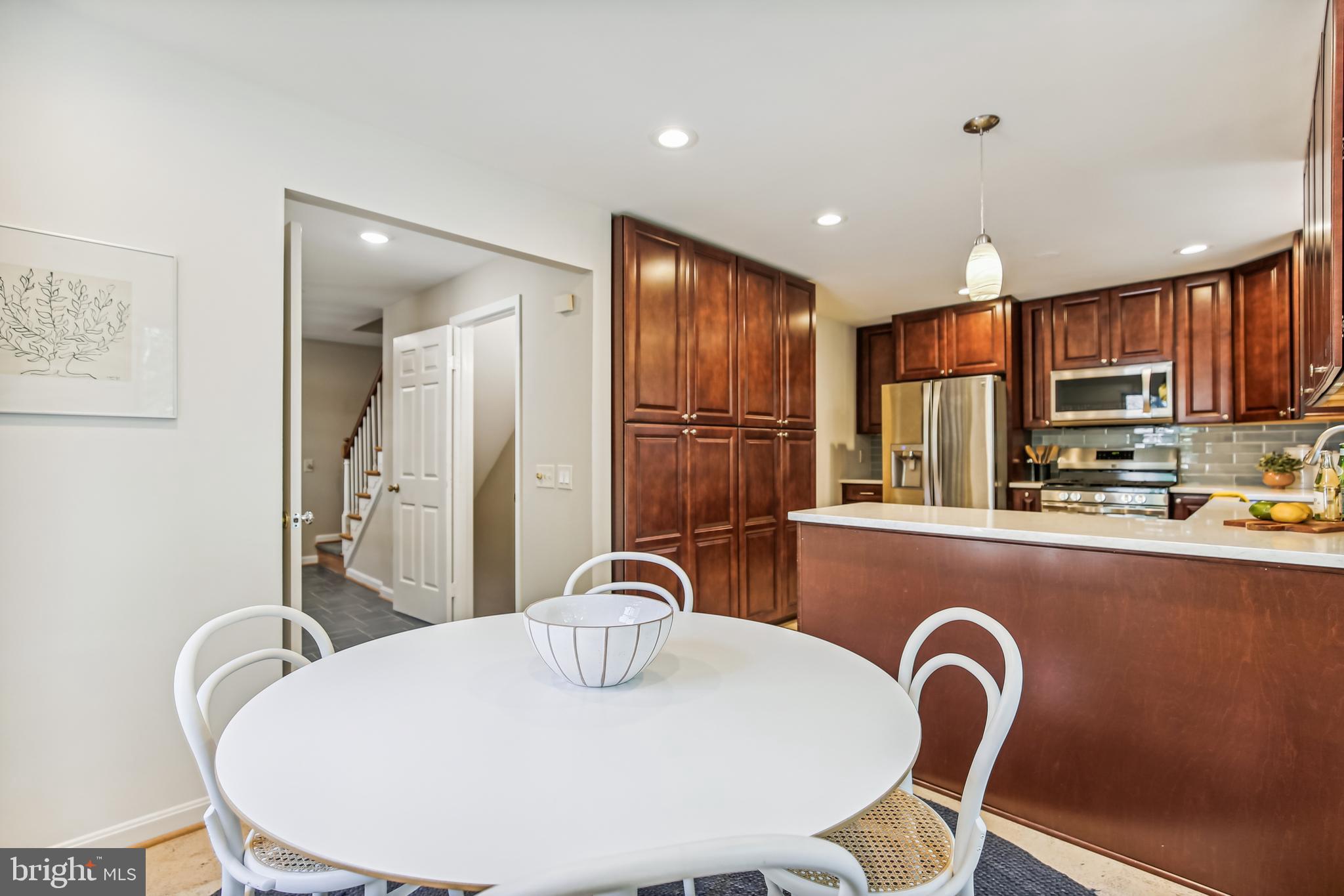 4508 4th Road North Arlington, VA 22203 - Photo 14 of 48 Breakfast Area