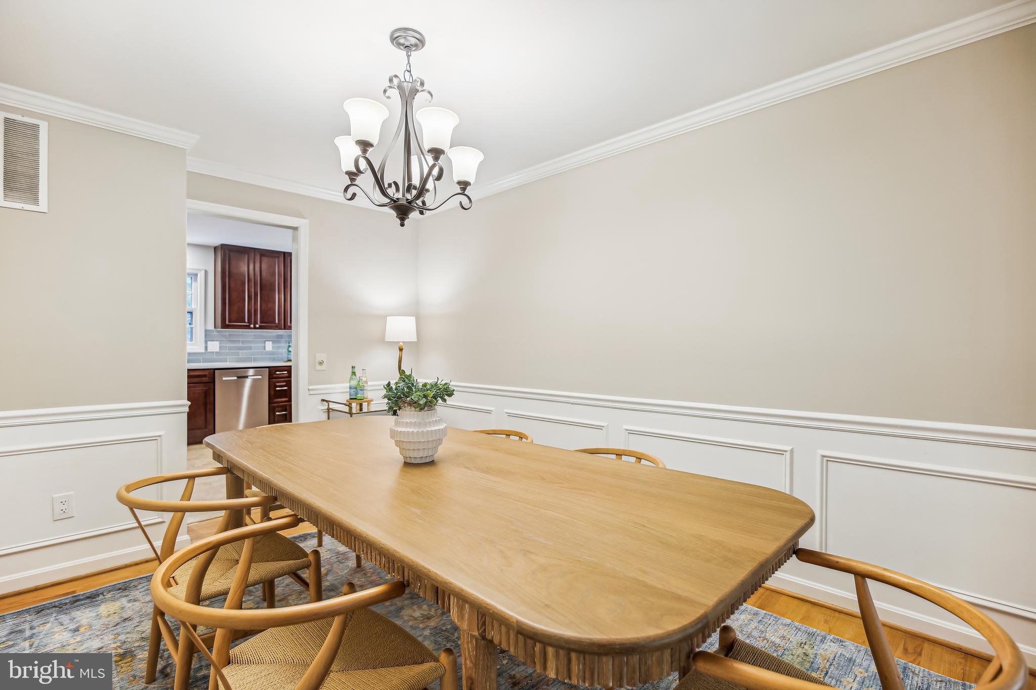 4508 4th Road North Arlington, VA 22203 - Photo 16 of 48 Dinning Room