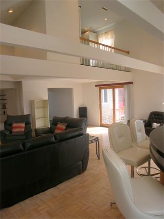 84 Ardmore Road Framingham, MA 01702 - Photo 4 of 28 Gallery Image 4