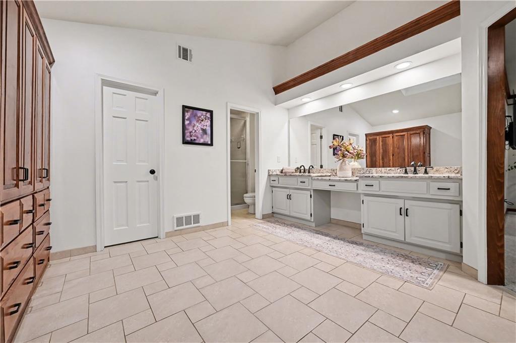 6113 North Mattox Road Kansas City, MO 64151 - Photo 22 of 45