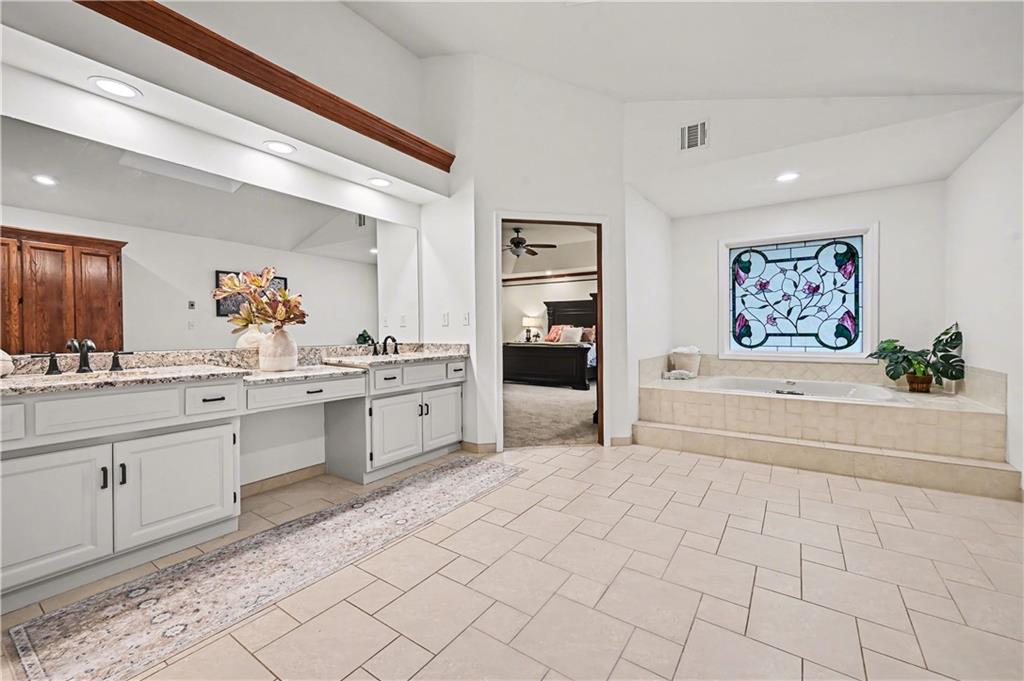 6113 North Mattox Road Kansas City, MO 64151 - Photo 23 of 45