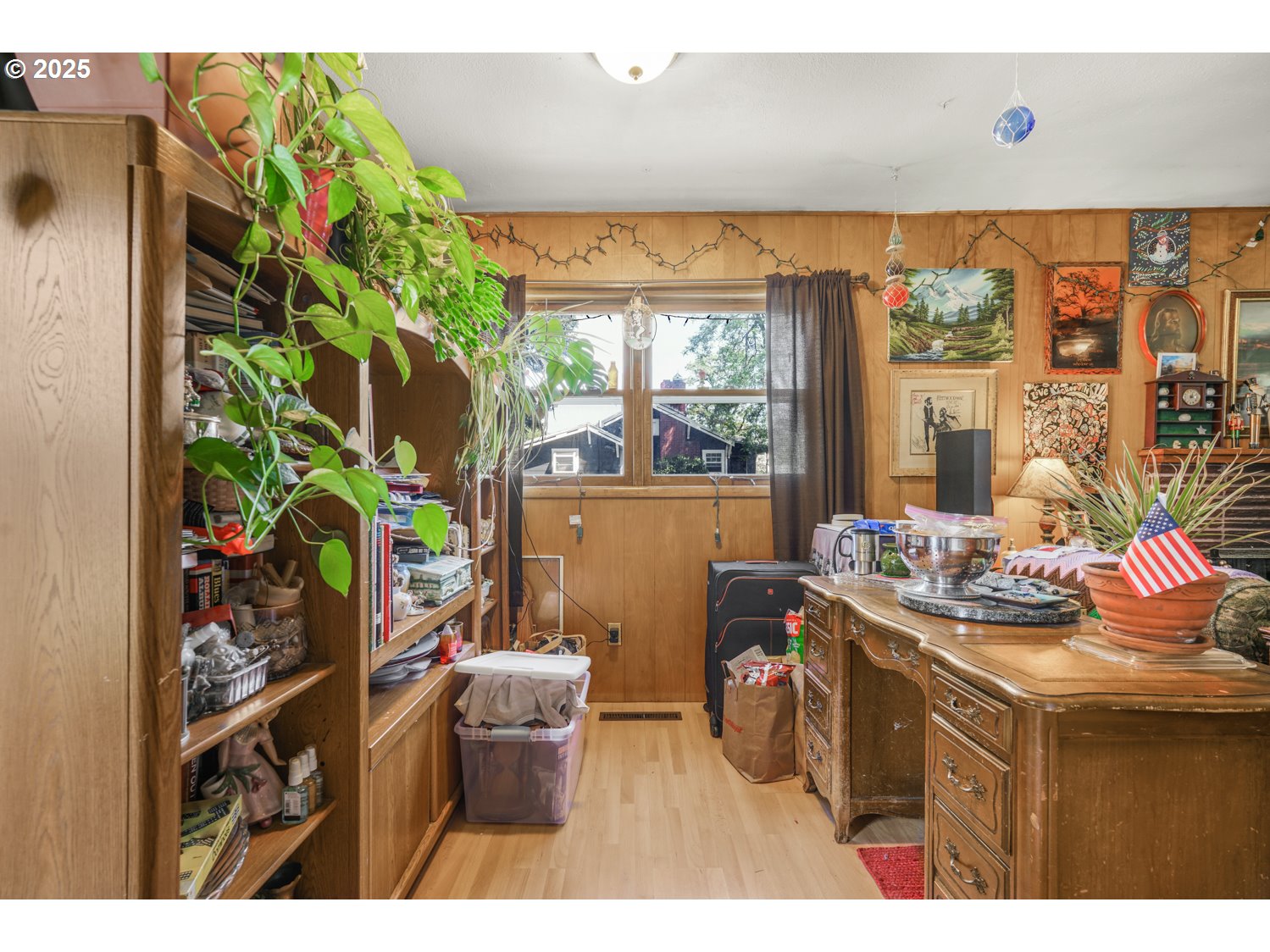 9837 Southeast Reedway Street Portland, OR 97266 - Photo 5 of 15 Gallery Image 5