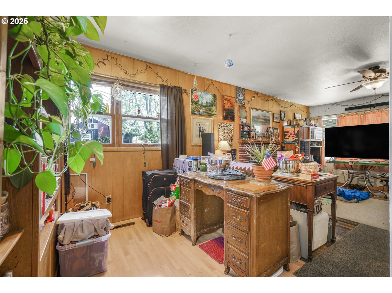 9837 Southeast Reedway Street Portland, OR 97266 - Photo 6 of 15 Gallery Image 6