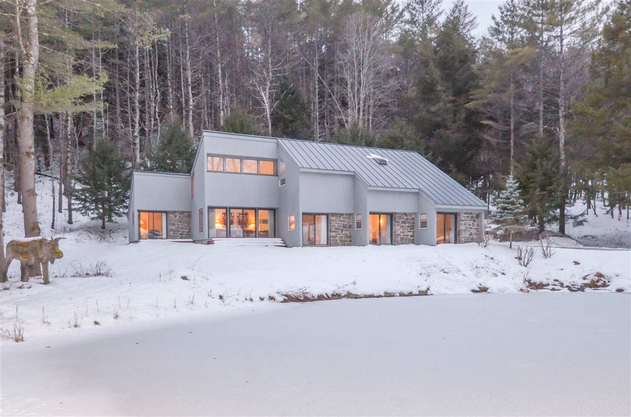 782 Red Barn Road Hartford, VT 05059 - Photo 1 of 27 Gallery Image 1