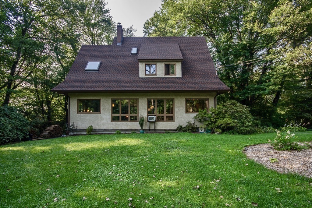 77 Hockanum Road Hadley, MA 01035 - Photo 1 of 41 Gallery Image 1
