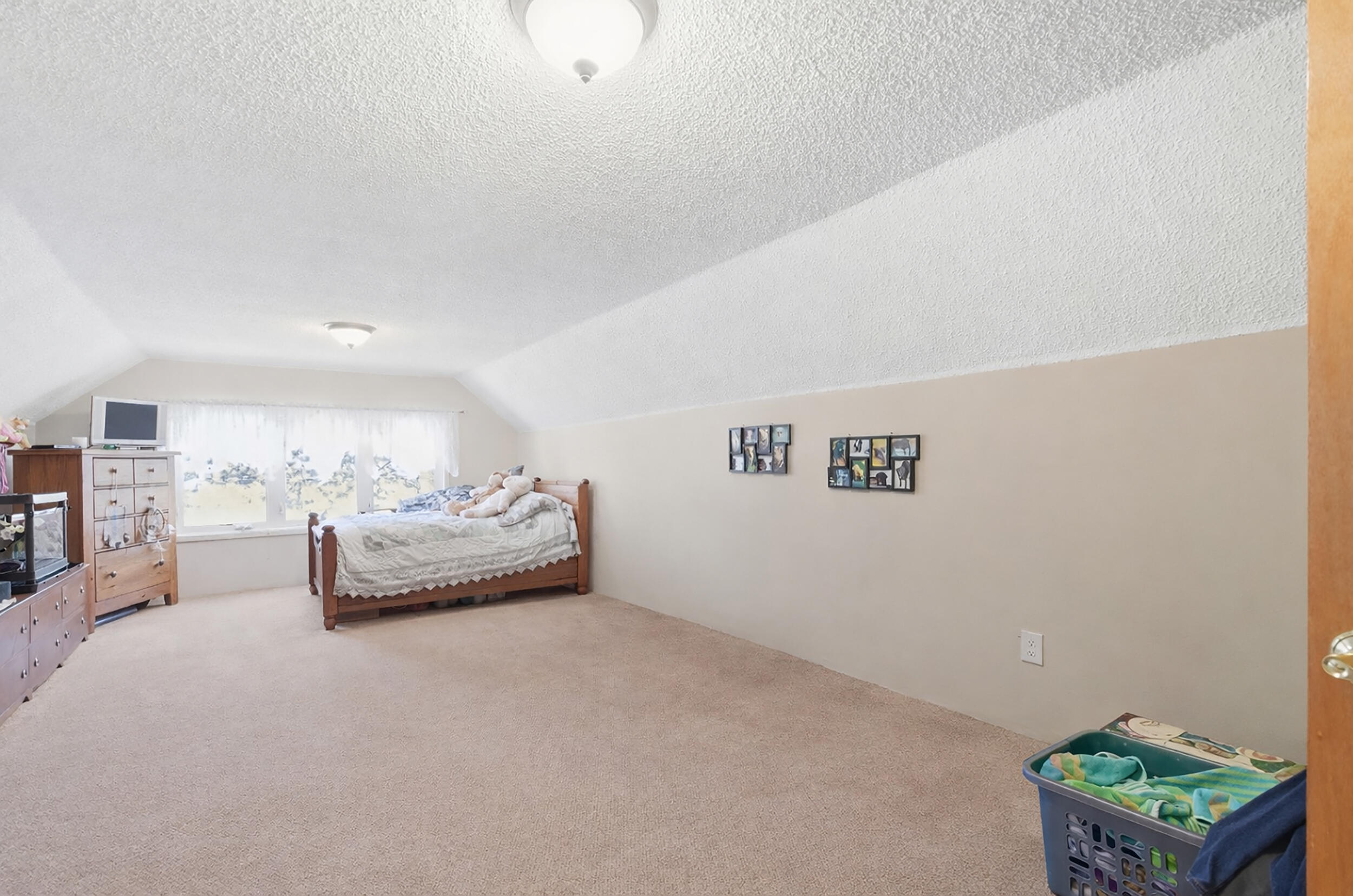 4449 West Frances Road Clio, MI 48420 - Photo 29 of 49 11_bedroom