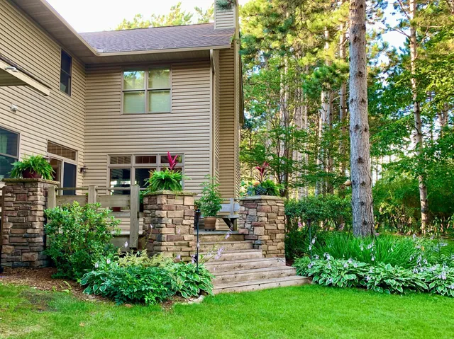 $765,000 | 741 Glenna Drive, Hudson, WI 54016