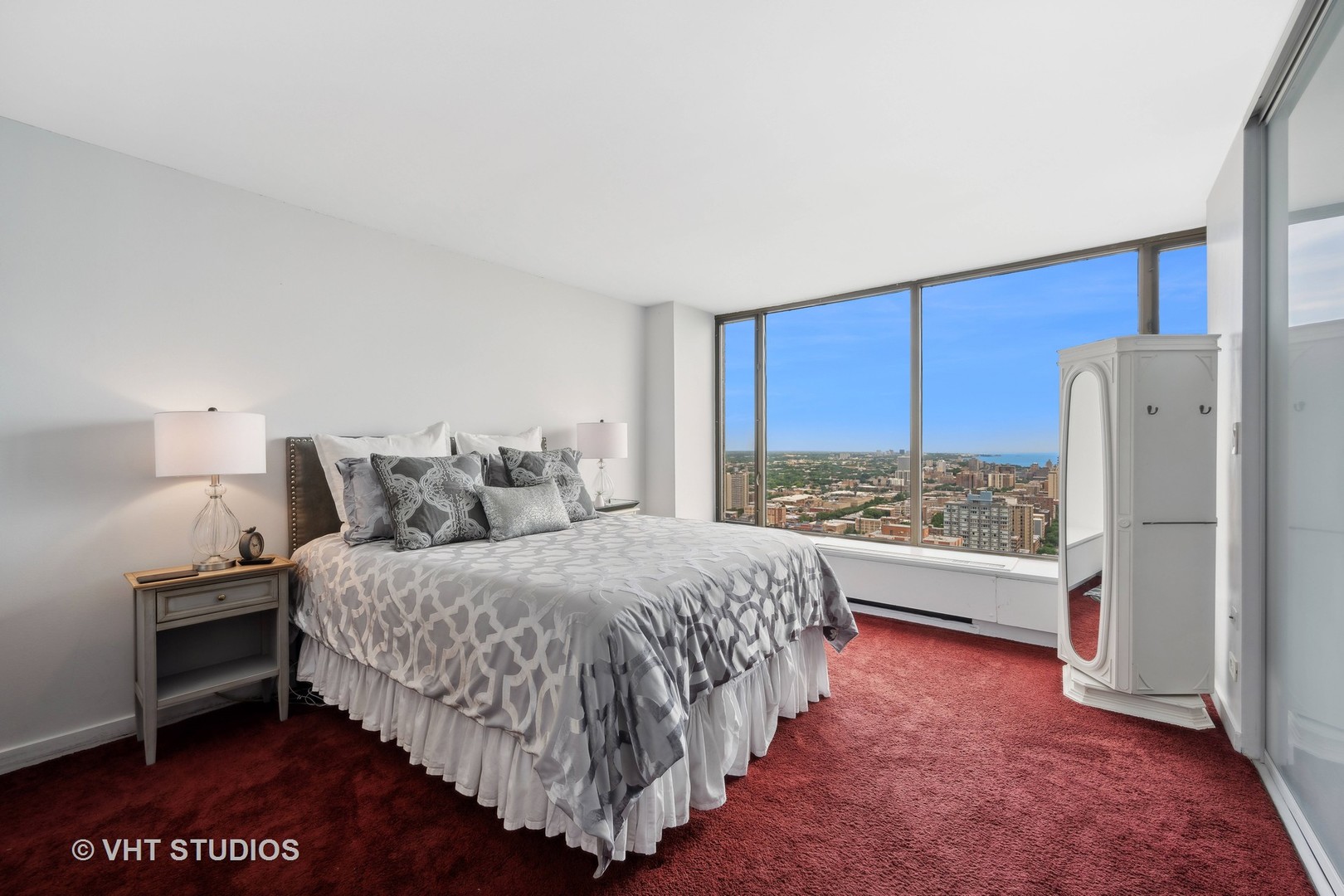 5455 North Sheridan Road, Unit 3711 Chicago, IL 60640 - Photo 12 of 23