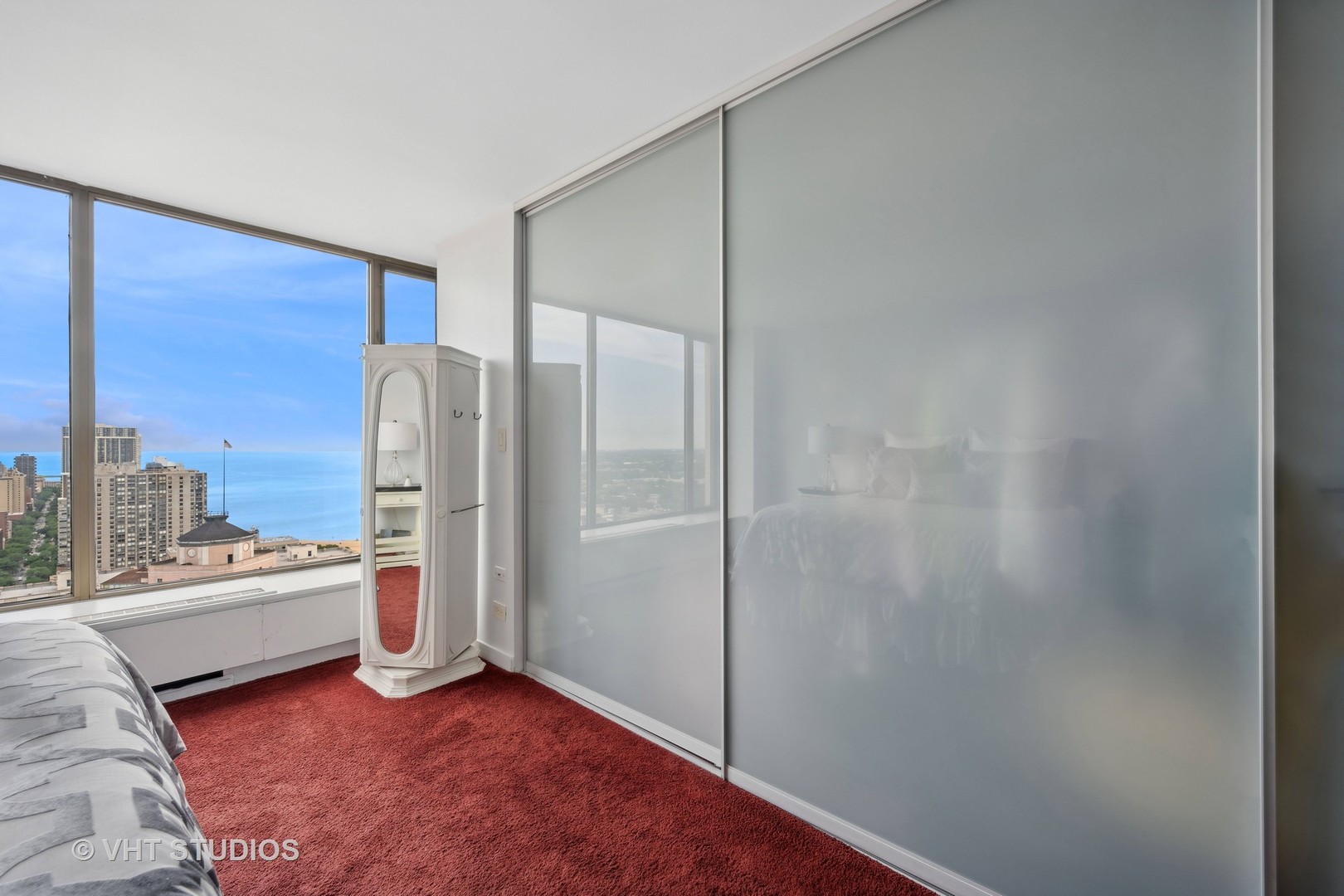 5455 North Sheridan Road, Unit 3711 Chicago, IL 60640 - Photo 13 of 23