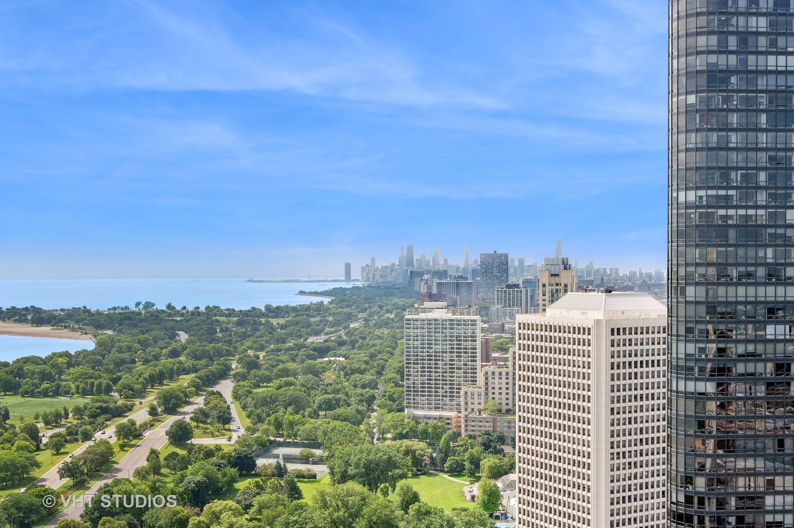 5455 North Sheridan Road, Unit 3711 Chicago, IL 60640 - Photo 18 of 23