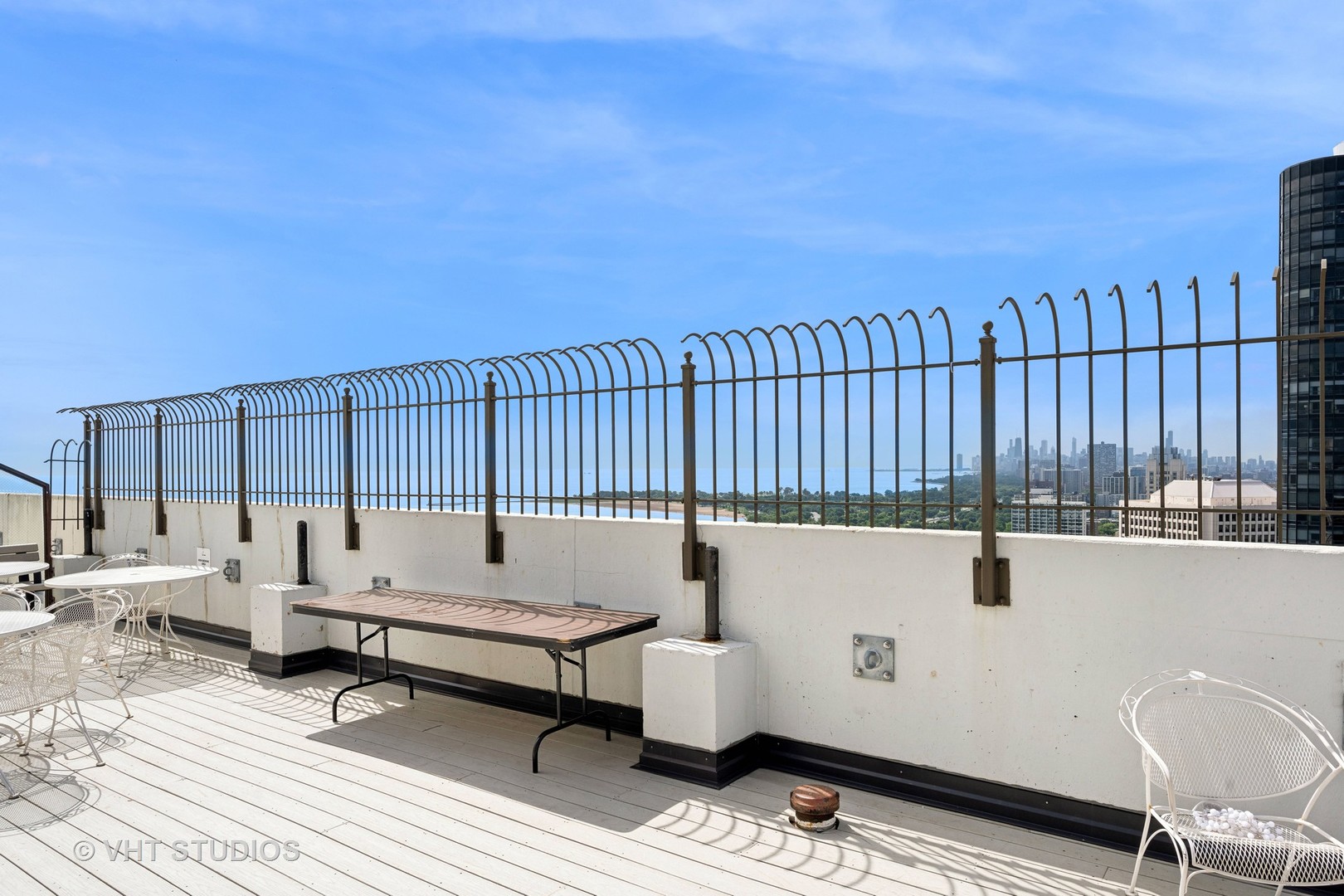 5455 North Sheridan Road, Unit 3711 Chicago, IL 60640 - Photo 22 of 23