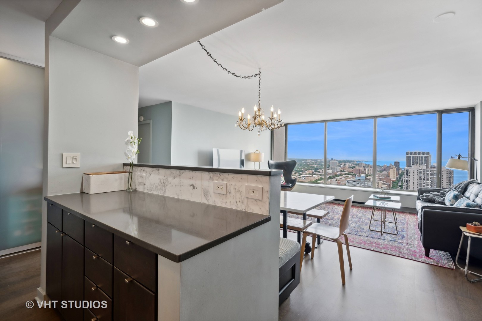 5455 North Sheridan Road, Unit 3711 Chicago, IL 60640 - Photo 7 of 23