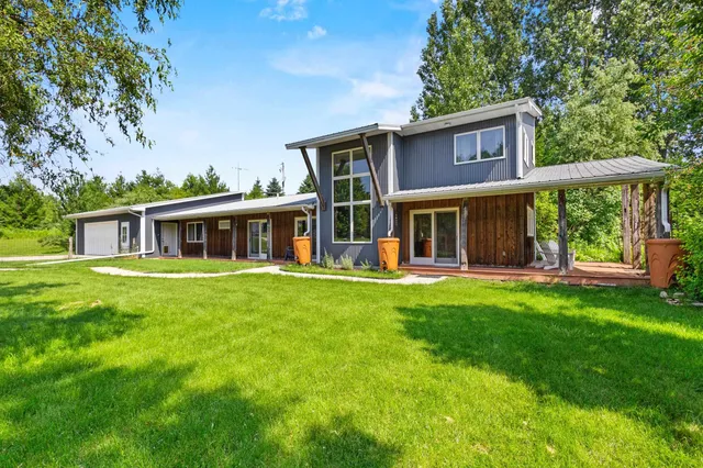 $499,000 | N5978 West Alaska Lake Road, Kewaunee, WI 54216