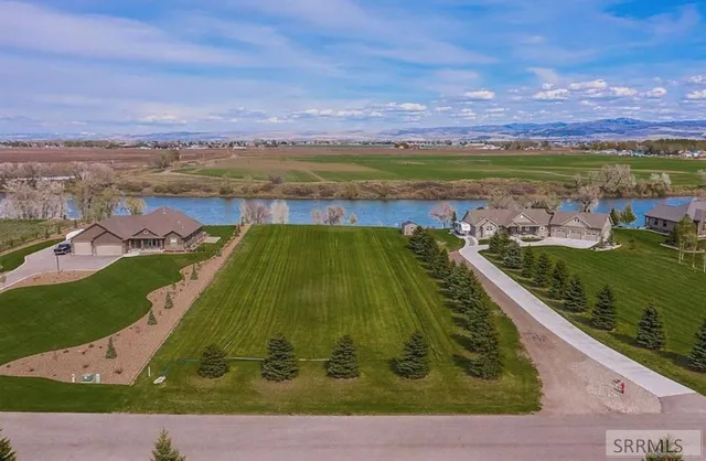 $425,000 | 1441 North 630 East, Shelley, ID 83274