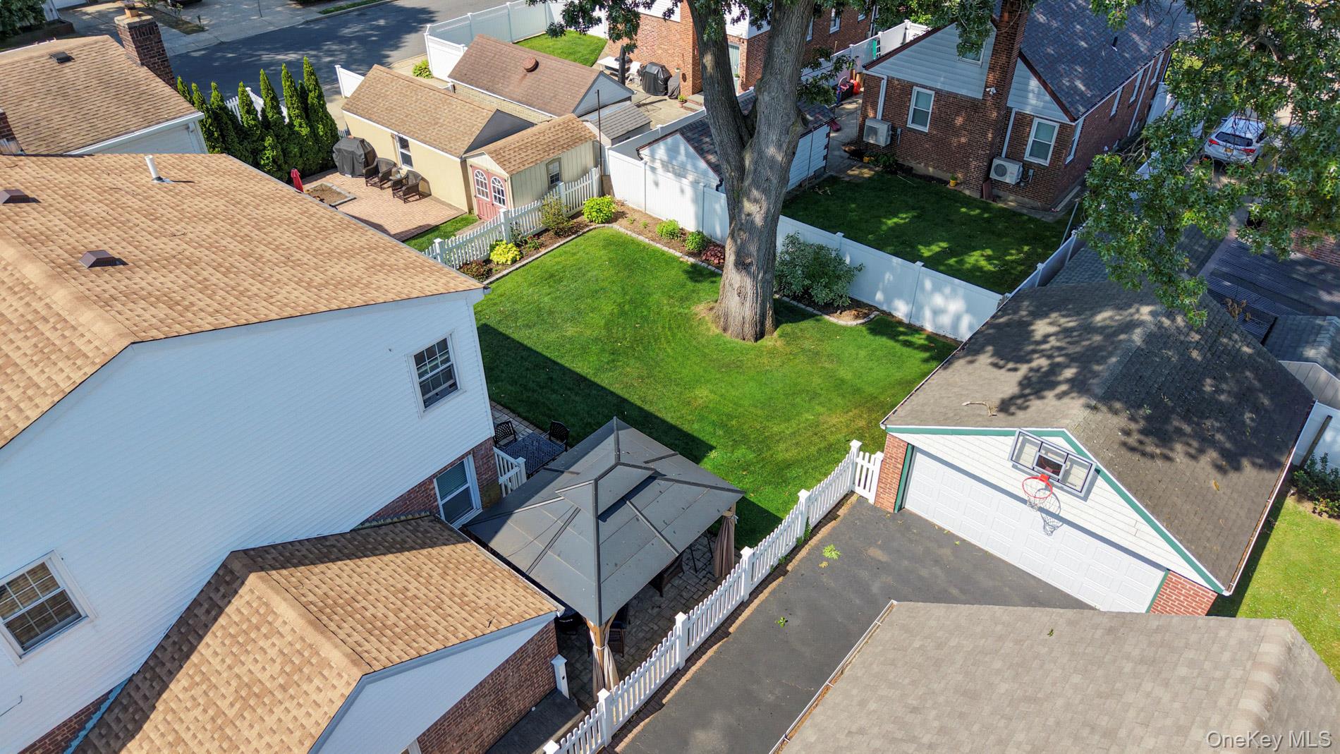 258 Rintin Street Franklin Square, NY 11010 - Photo 27 of 30