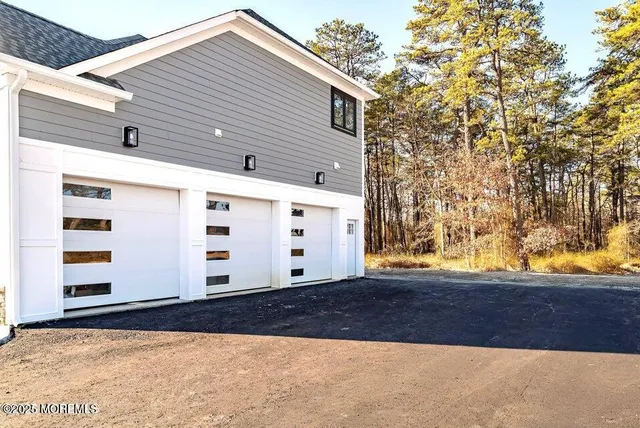 $1,799,900 | 2 Haystack Court, Howell, NJ 07731