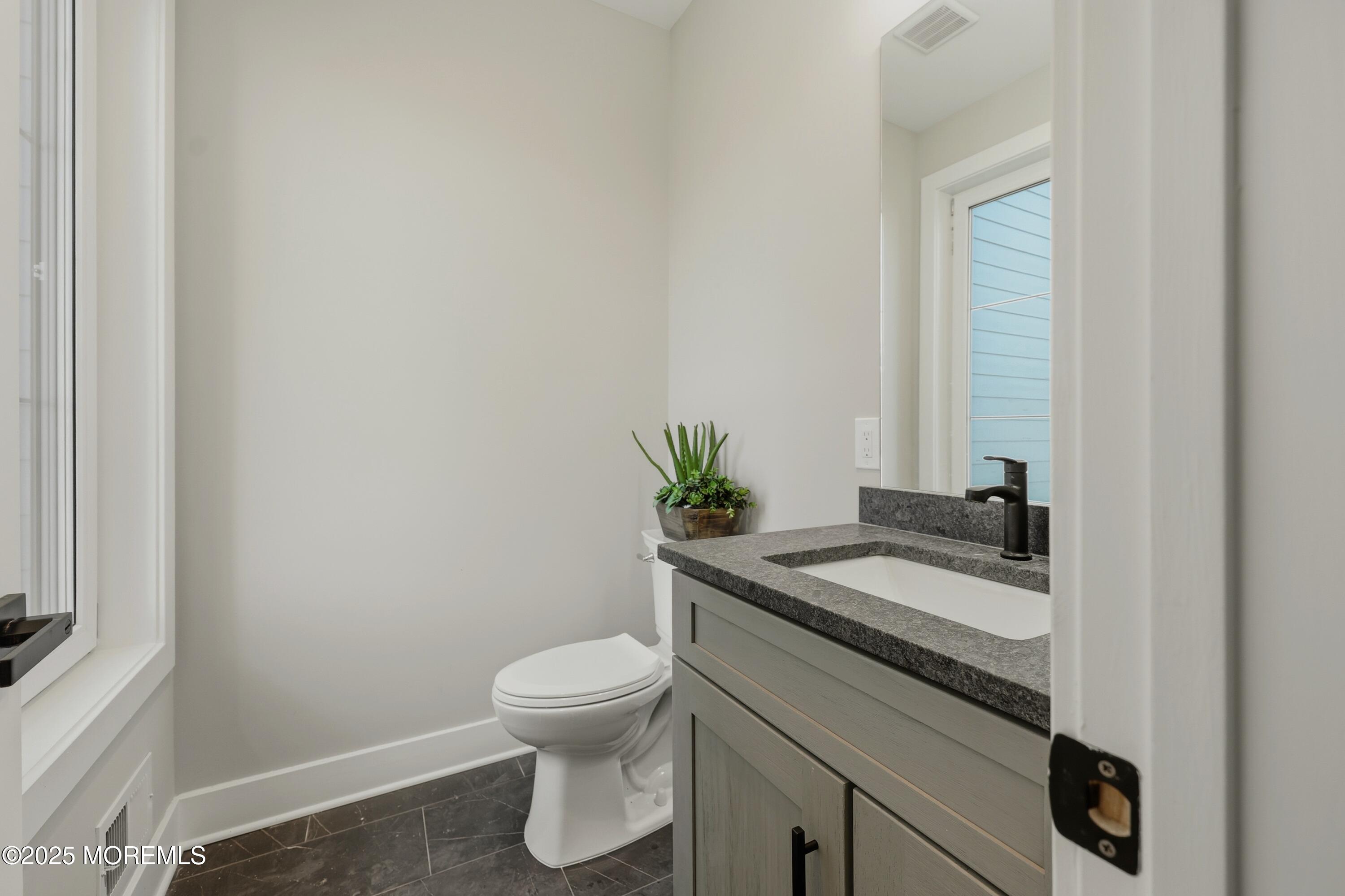 2 Haystack Court Howell, NJ 07731 - Photo 43 of 78 Bathroom(6)