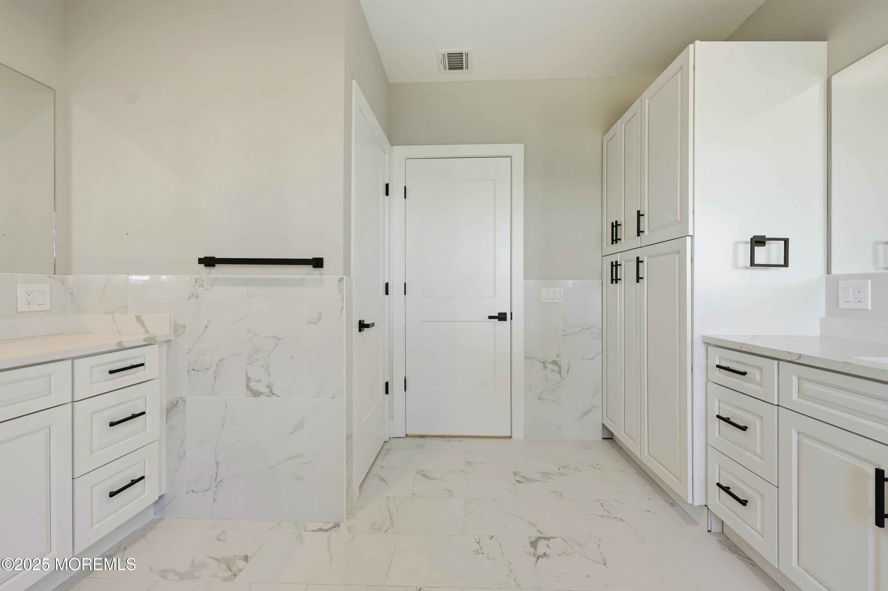 2 Haystack Court Howell, NJ 07731 - Photo 61 of 78 Master bathroom