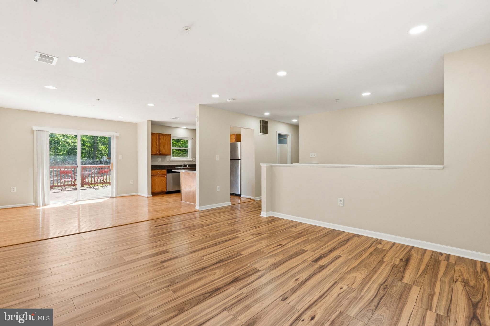 8514 Dangerfield Road Clinton, MD 20735 - Photo 8 of 63
