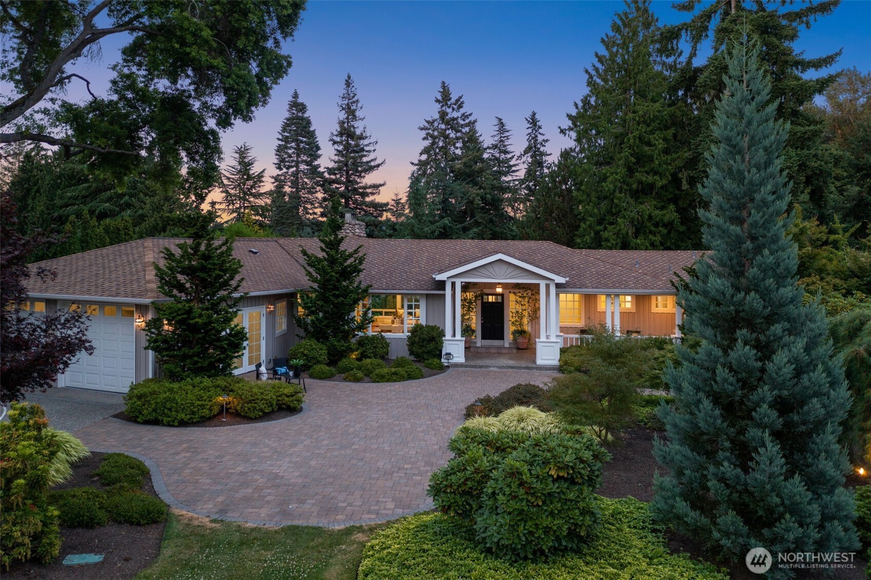 3204 Evergreen Point Road Medina, WA 98039 - Photo 1 of 39 an aerial view of a house