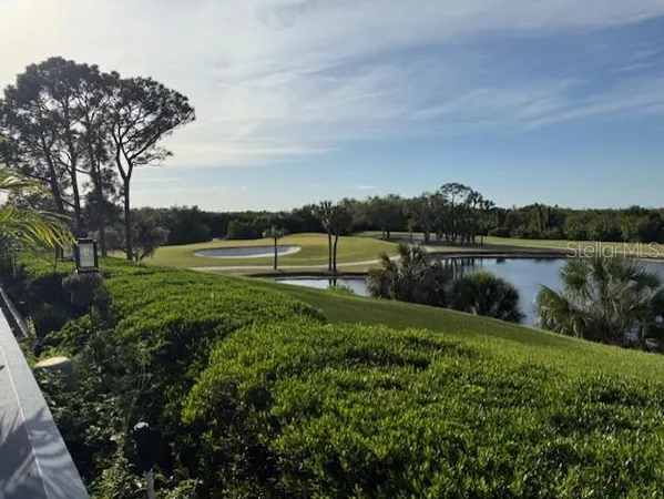 $2,295 | 14810 Rue De Bayonne, Unit 2F, Clearwater, FL 33762
