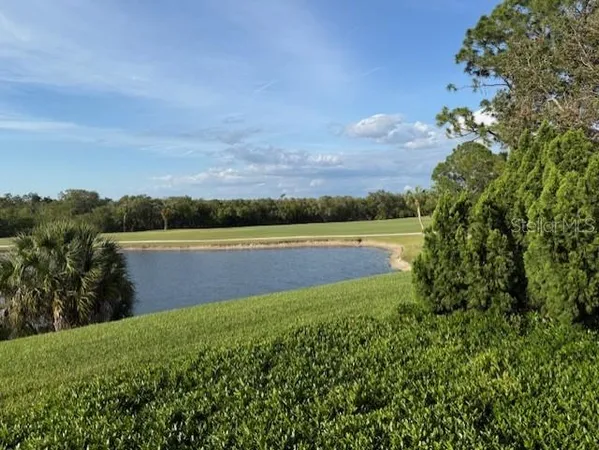$2,295 | 14810 Rue De Bayonne, Unit 2F, Clearwater, FL 33762