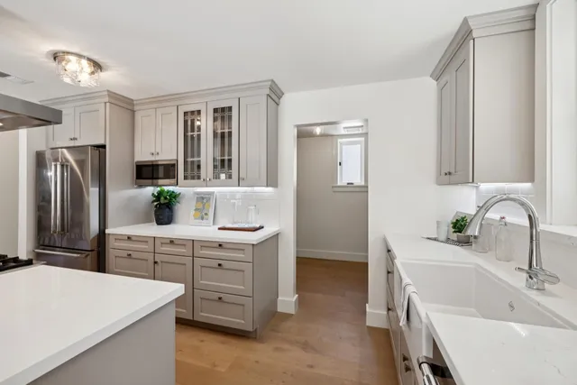 $1,995,000 | 4430 Howe Street, Oakland, CA 94611