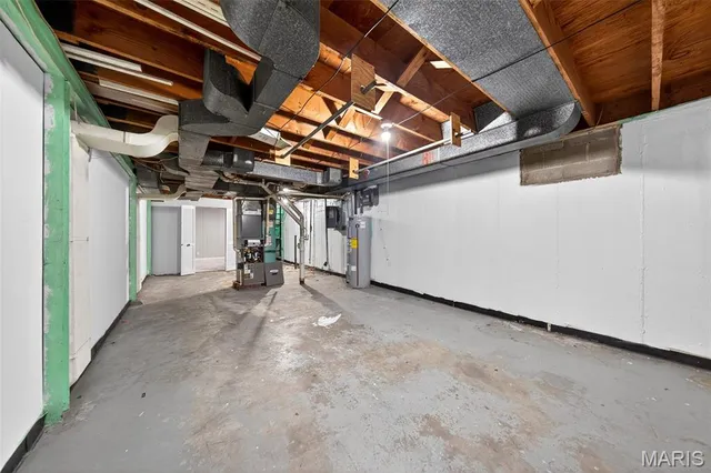 $170,000 | 260 St Edward Lane, Florissant, MO 63033