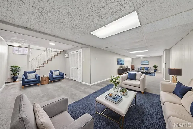 $170,000 | 260 St Edward Lane, Florissant, MO 63033