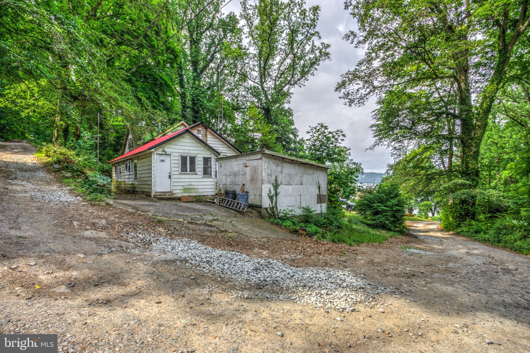 511 Edgewood Lane Peach Bottom, PA 17563 - Photo 1 of 23